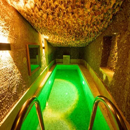 Hotel The Luxury Caves
