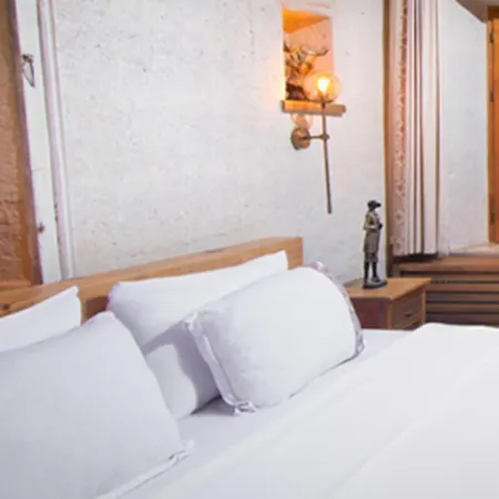 The Luxury Caves 3*